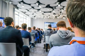 AdobeStock_353330820-Training-Spaces_Classroom-Technology