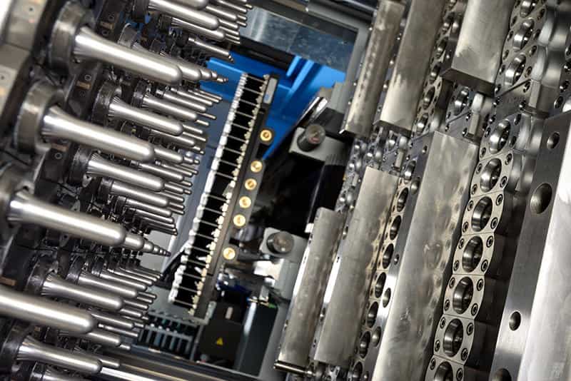 hot runner mould system & operating costs: alignment and cleaning