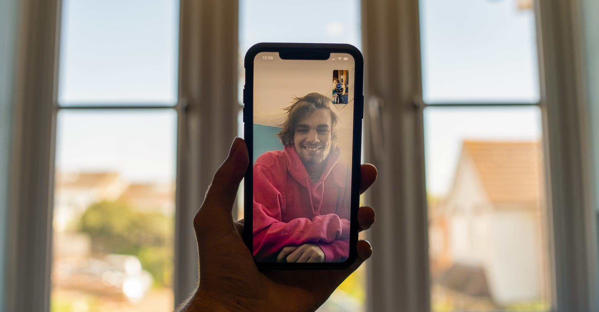[Image: video-chat-apps.jpg]