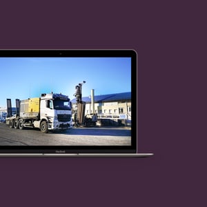 Rototec-website-mackbook-mockup-2000x2000-rekka-lila