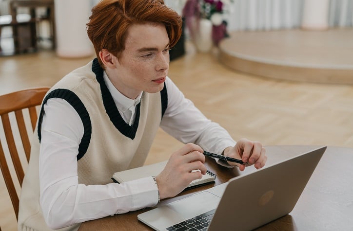 When should I book my student accommodation?