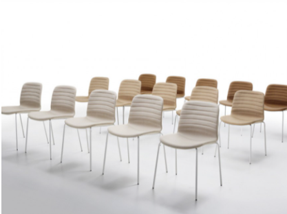 Comment choisir les assises pour des salles de conférence ?