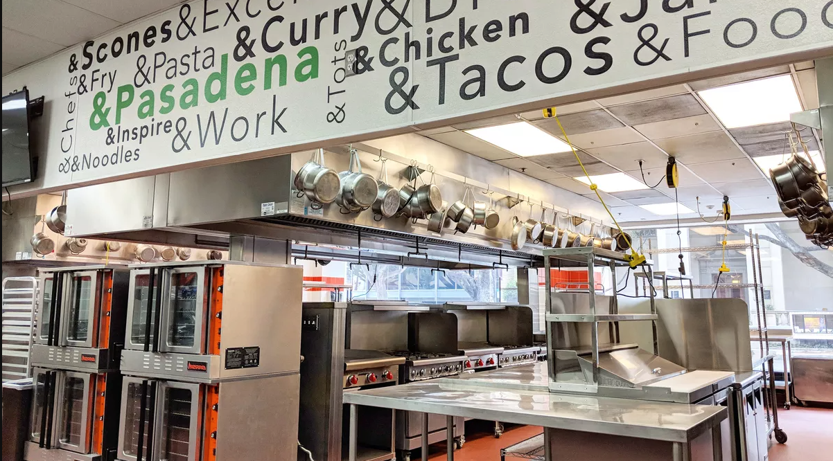 The Complex World of Ghost Kitchen's BOH Operations