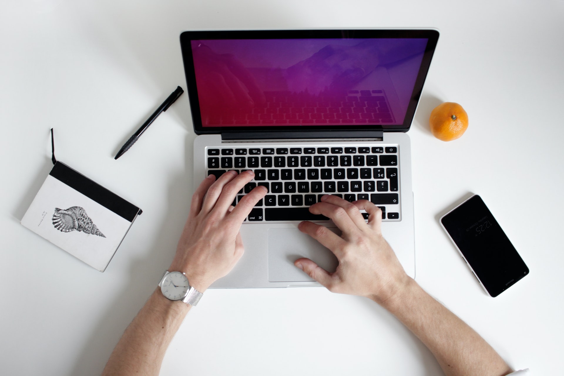 nordwood-themes-bJjsKbToY34-unsplash-1