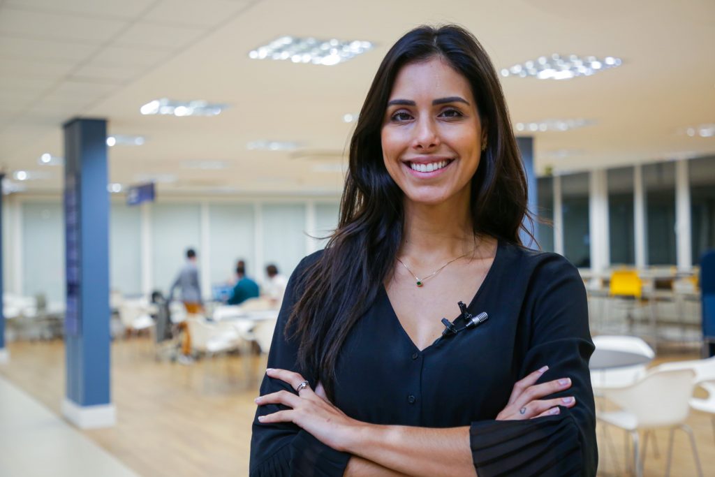 Quem é Ana Laura Magalhães