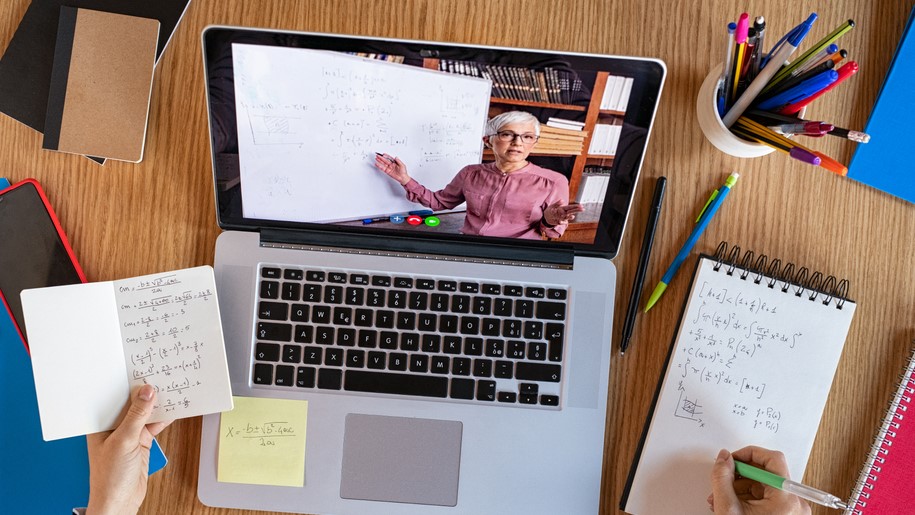 Ensino a distância e suas possibilidades