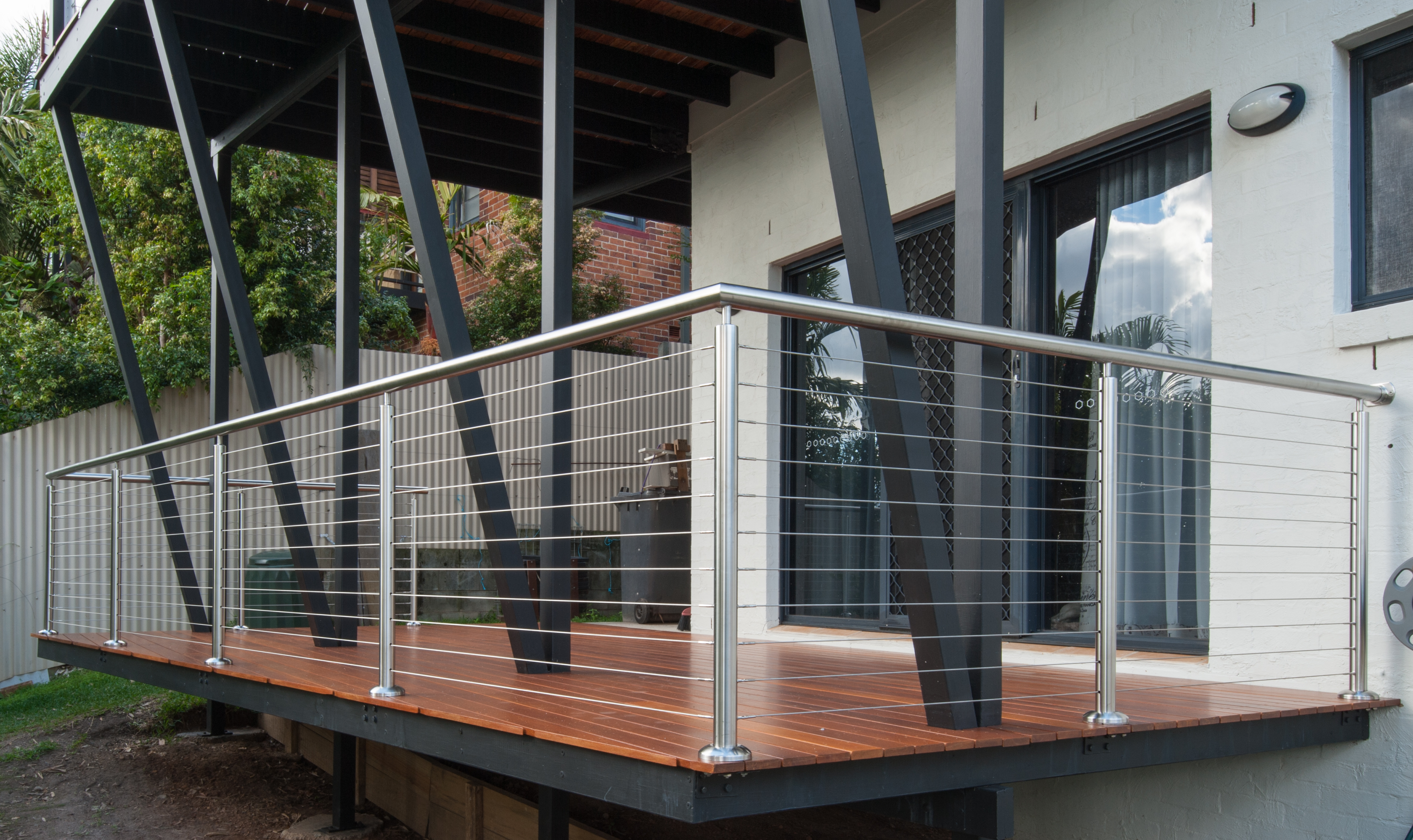 Miami-stainless-wire-balustrade