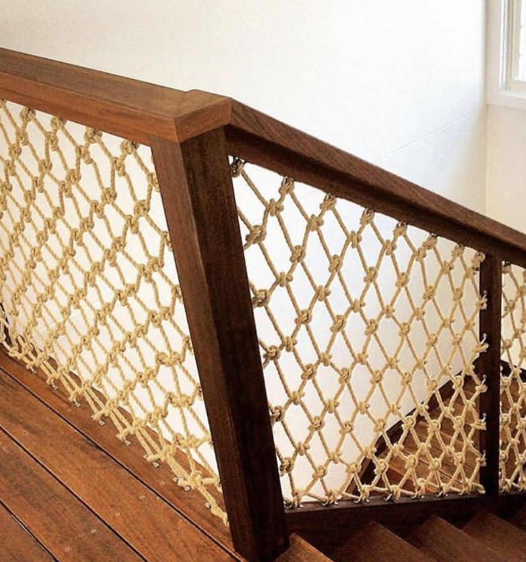 stainless-steel-saddles-rope