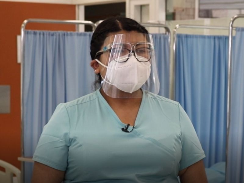 asi_Se_vive_el_regreso_Seguro_laboratorios_alumnos