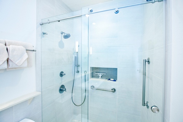 Tempering Types of Shower Glass for Safety & Aesthetics