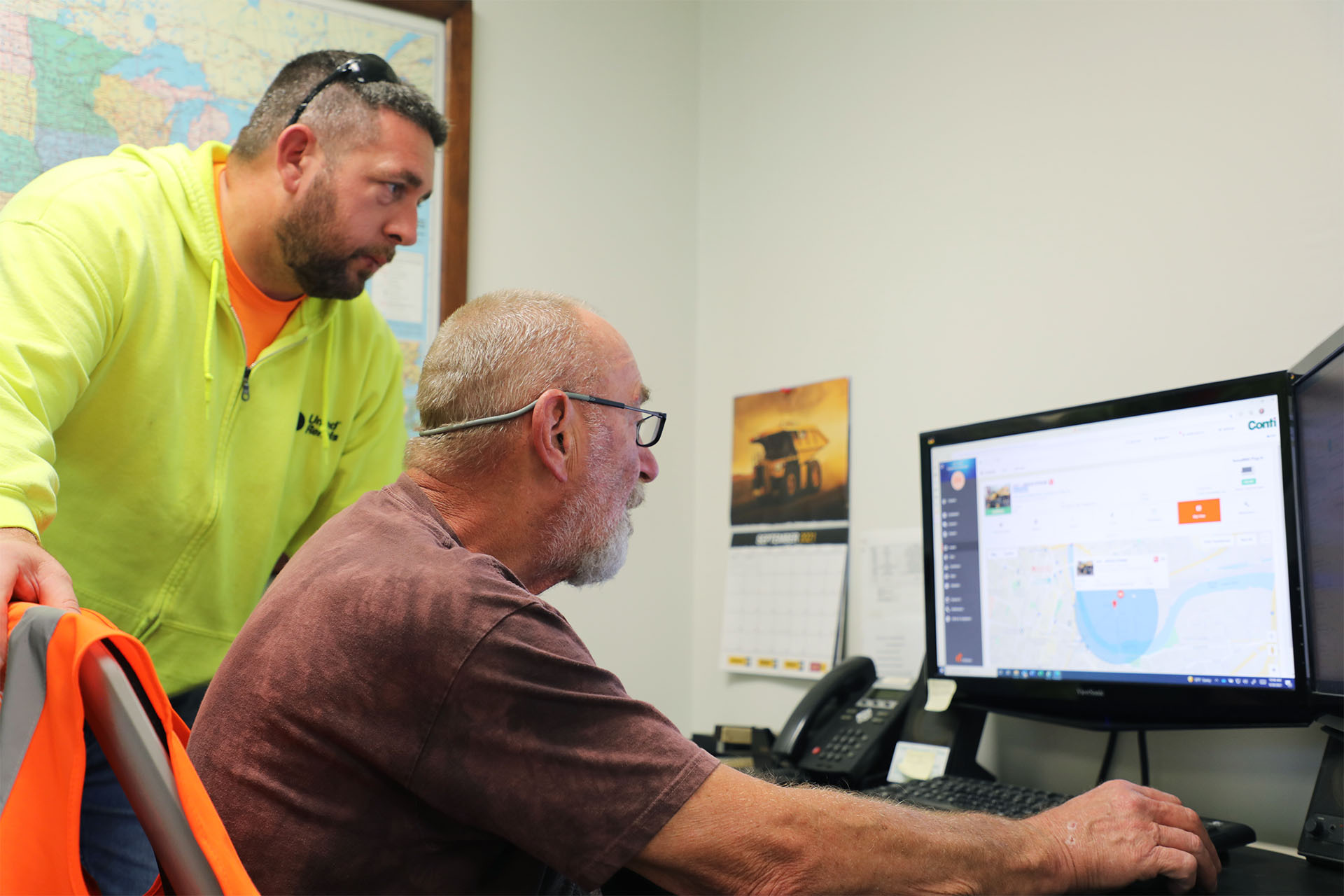 Supervisors looking at the Tenna platform to see where their assets are Supervisors looking at the Tenna platform to see where their assets are