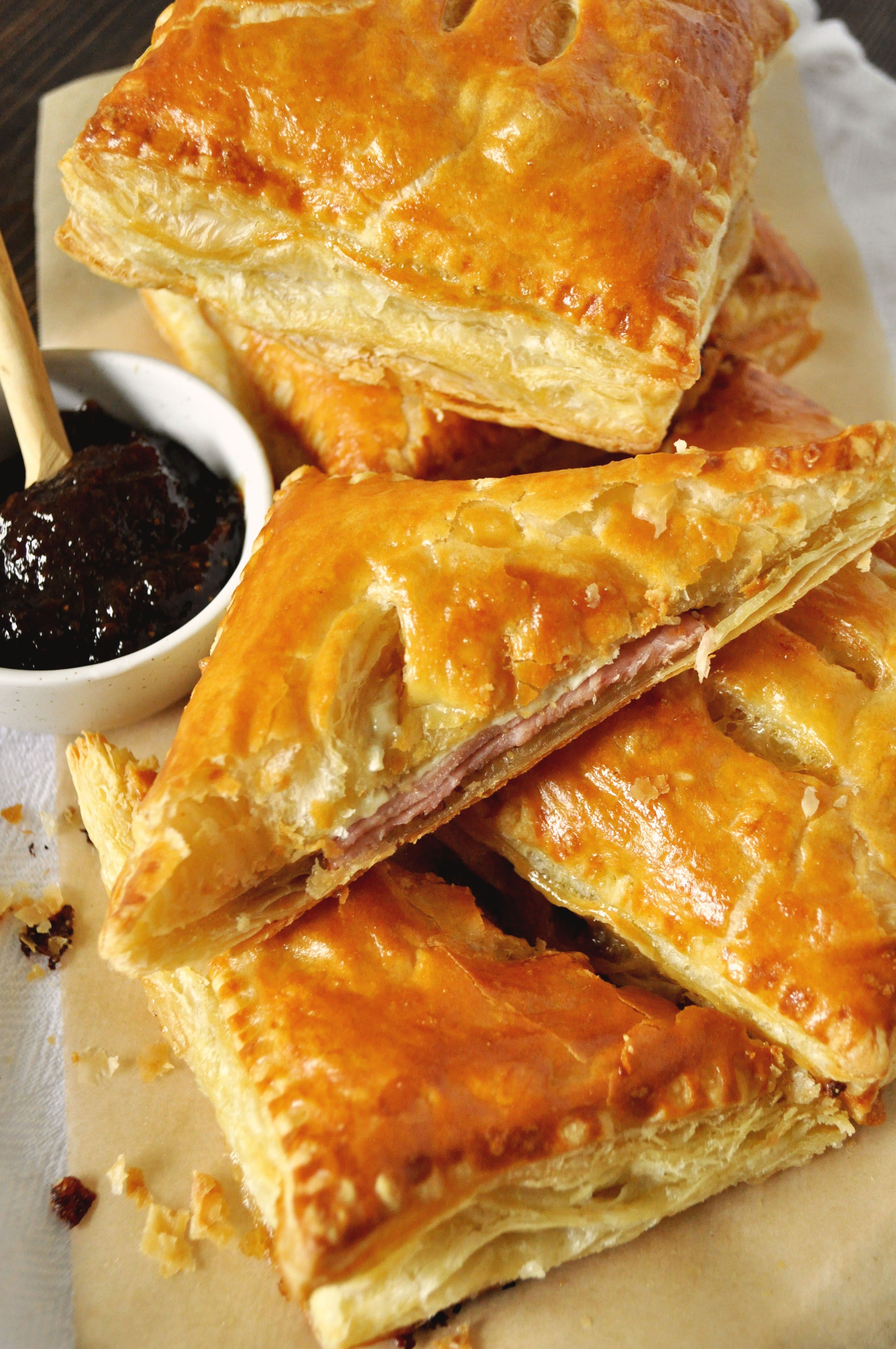 1 Ham and Brie Breakfast Pastries