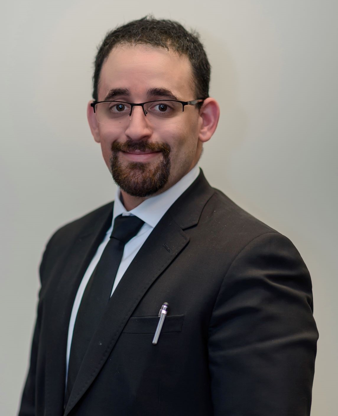 Webinar: Achieving Financial Independence for Young Adults on the Autism Spectrum 1 Komarow-Formal