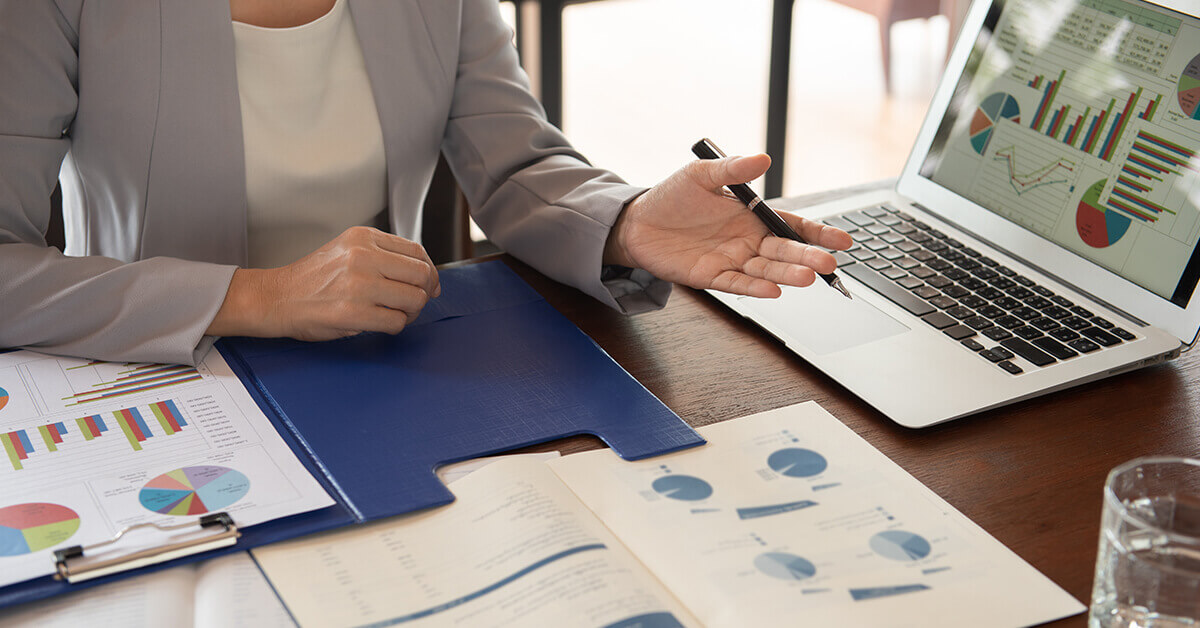 improve-customer-experience-data-visibility-performance-reporting-tools