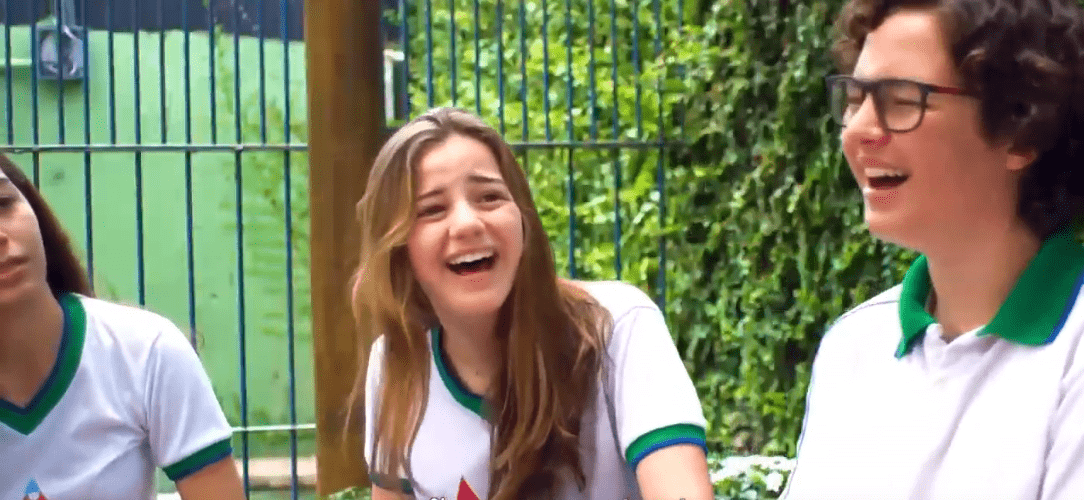 Notícia Colégio Apoio