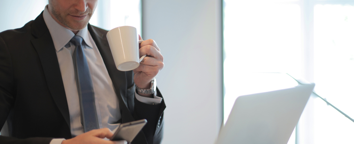 <span id="hs_cos_wrapper_name" class="hs_cos_wrapper hs_cos_wrapper_meta_field hs_cos_wrapper_type_text" style="" data-hs-cos-general-type="meta_field" data-hs-cos-type="text" >Bankruptcy Filings in April Down 39%</span>