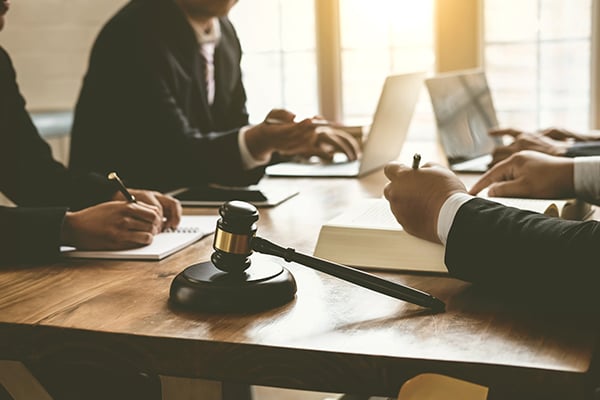 law-firms-600x400