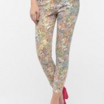 urban-outfitters-floral-landscape-jean