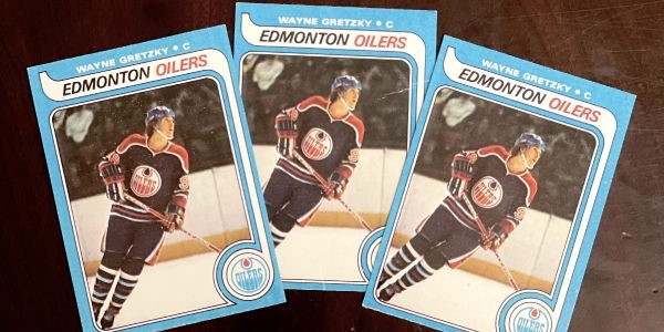 Wayne Gretzky rookie card sells for $3.75 million, shatters record for hockey  card - ESPN