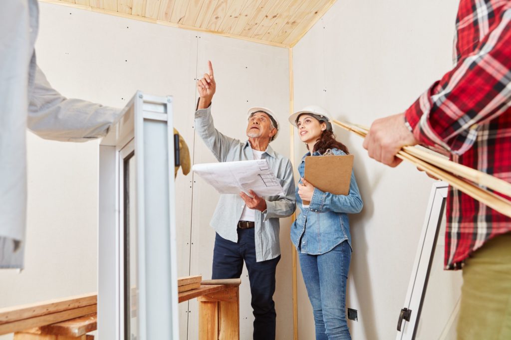 New to flipping houses? Use this simple “flipping a house checklist” to